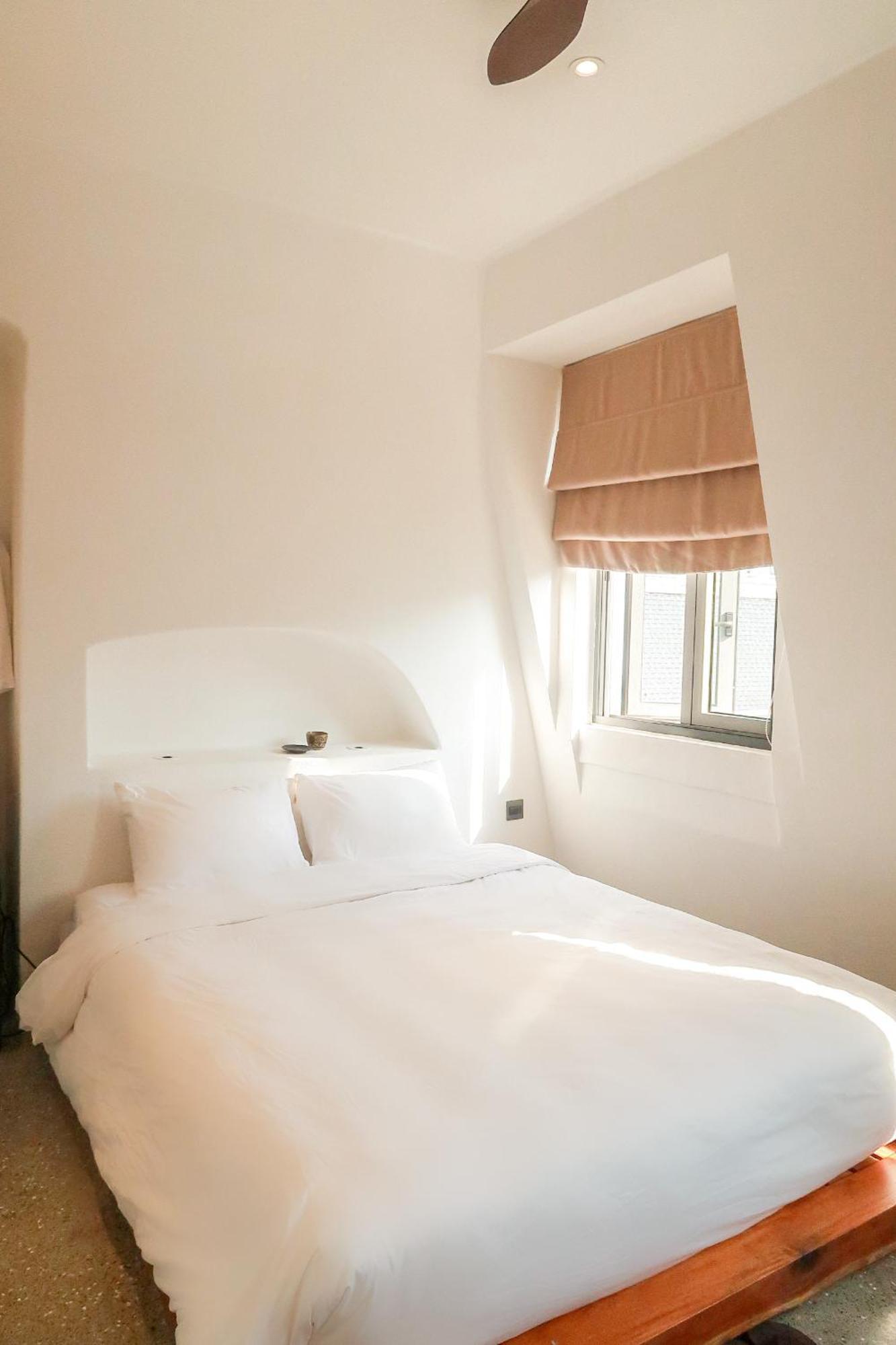 La Grotta Hotel - Phu Quoc Emerald Bay Room photo